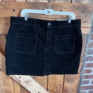 American Eagle Hi-Rise Mini Skirt | Size 16 | Super Stretch Black Velvety Cordur